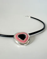 Load image into Gallery viewer, Heart Choker Necklace