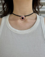 Load image into Gallery viewer, Heart Choker Necklace
