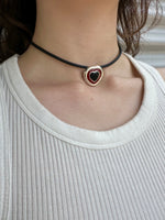 Load image into Gallery viewer, Heart Choker Necklace