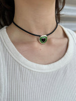 Load image into Gallery viewer, Heart Choker Necklace