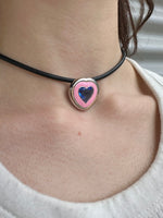 Load image into Gallery viewer, Heart Choker Necklace