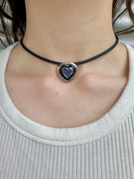 Load image into Gallery viewer, Heart Choker Necklace