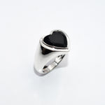 Load image into Gallery viewer, BLACK ONYX HEART RING