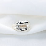 Load image into Gallery viewer, SHOWSTOPPER LIP RING