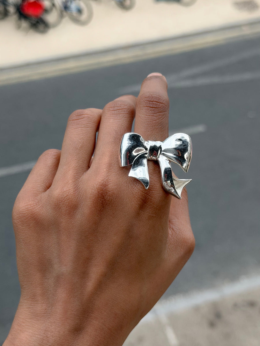 Bow Ring