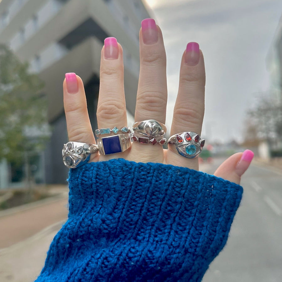 LAPIS SIGNET RING