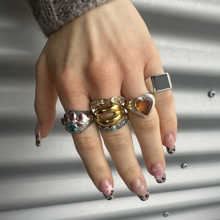 SPRING HEART RING