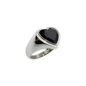 BLACK ONYX HEART RING